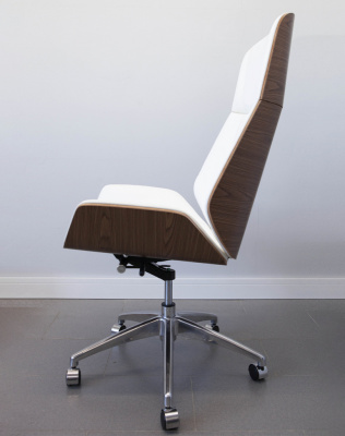Кресло из натуральной кожи, каркас дерево арт. FX-BC06 - купить в Сарапуле. Цена 34 820.52 руб.