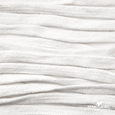 Шнур плетеный d-8 мм плоский, 70% хлопок 30% полиэстер, уп.85+/-1 м, цв.1018-белый - купить в Сарапуле. Цена: 735 руб.